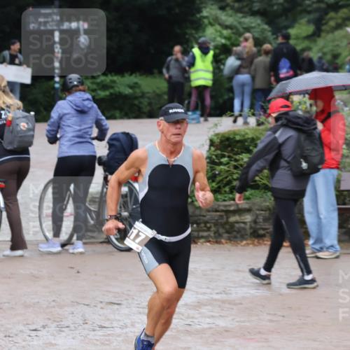13.09.2026 - Stadtparktriathlon Emre Sener http://msf.ph/oto/10265996 13.09.2026 12:37:20 Laufen 838, 908, 916, 917 meine-sportfotos.de