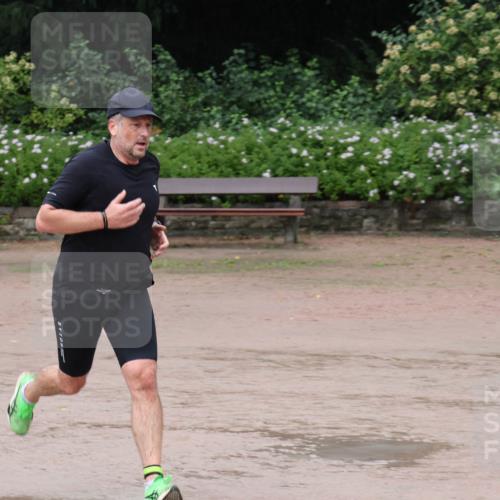 13.09.2026 - Stadtparktriathlon Emre Sener http://msf.ph/oto/10266015 13.09.2026 12:37:43 Laufen 788, 853, 870, 911, 916 meine-sportfotos.de