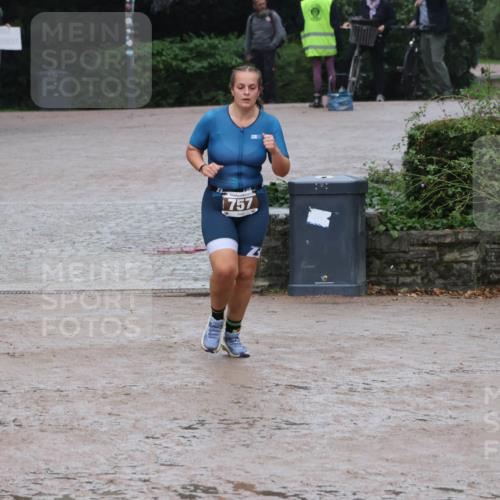 13.09.2026 - Stadtparktriathlon Emre Sener http://msf.ph/oto/10266060 13.09.2026 12:38:44 Laufen 757, 757, 786 meine-sportfotos.de