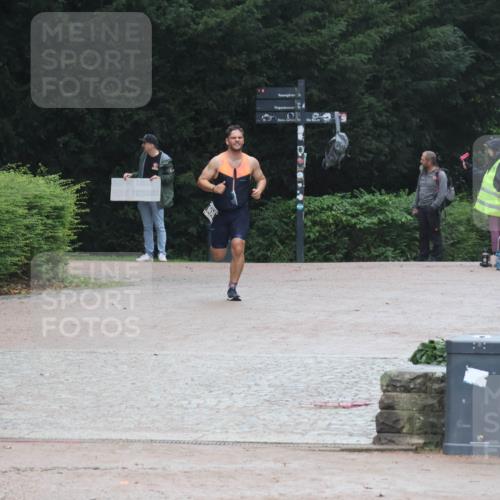 13.09.2026 - Stadtparktriathlon Emre Sener http://msf.ph/oto/10266067 13.09.2026 12:39:04 Laufen 906, 740, 906 meine-sportfotos.de