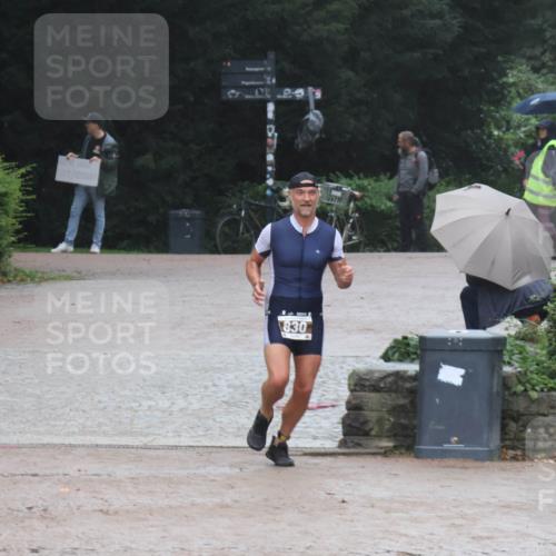 13.09.2026 - Stadtparktriathlon Emre Sener http://msf.ph/oto/10266085 13.09.2026 12:39:32 Laufen 830, 740, 759, 830 meine-sportfotos.de