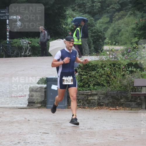 13.09.2026 - Stadtparktriathlon Emre Sener http://msf.ph/oto/10266087 13.09.2026 12:39:33 Laufen 830, 740, 759, 830 meine-sportfotos.de