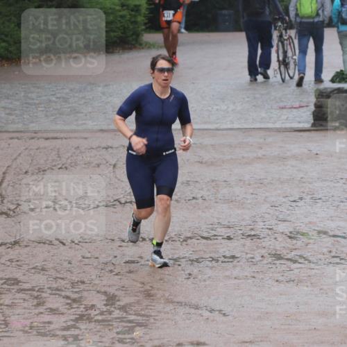 13.09.2026 - Stadtparktriathlon Emre Sener http://msf.ph/oto/10266104 13.09.2026 12:40:20 Laufen 732, 829, 918 meine-sportfotos.de