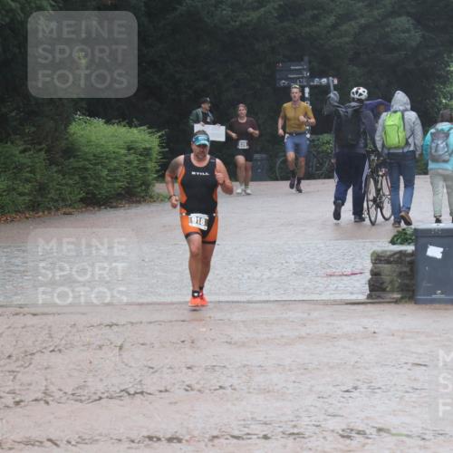 13.09.2026 - Stadtparktriathlon Emre Sener http://msf.ph/oto/10266106 13.09.2026 12:40:23 Laufen 1918, 826, 732, 826, 829, 918 meine-sportfotos.de