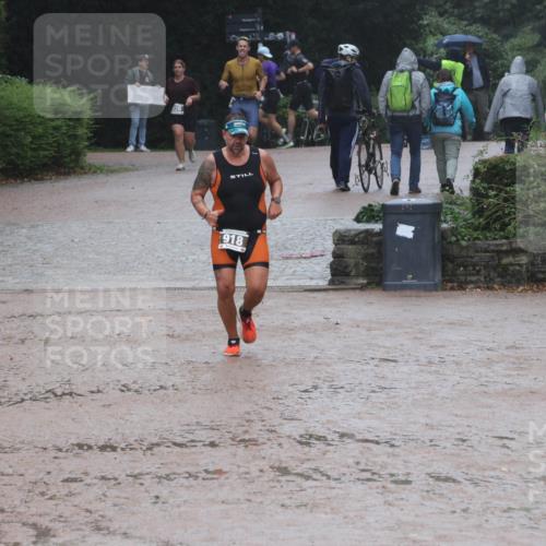13.09.2026 - Stadtparktriathlon Emre Sener http://msf.ph/oto/10266109 13.09.2026 12:40:25 Laufen 918, 732, 826, 829, 918, 925 meine-sportfotos.de