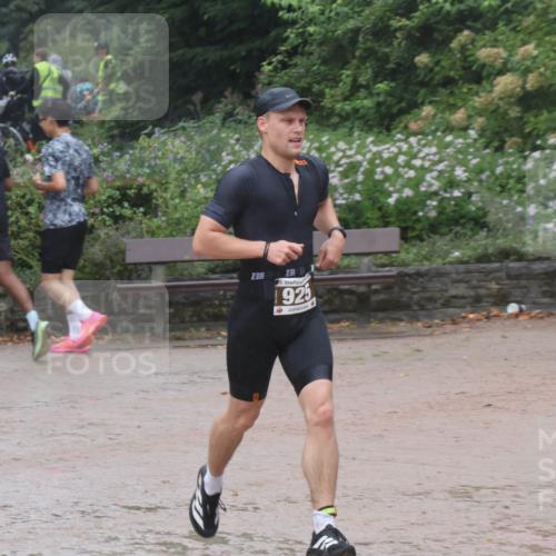 13.09.2026 - Stadtparktriathlon Emre Sener http://msf.ph/oto/10266138 13.09.2026 12:40:49 Laufen 3, 0, 231, 5, 925, 748, 826, 903, 925, 945 meine-sportfotos.de