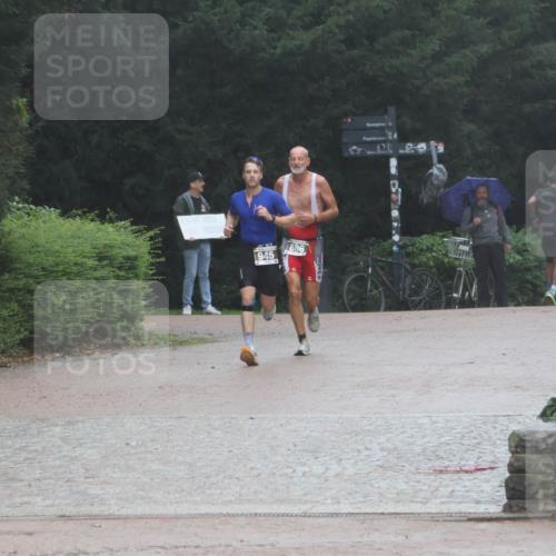 13.09.2026 - Stadtparktriathlon Emre Sener http://msf.ph/oto/10266149 13.09.2026 12:41:04 Laufen 1945, 886, 886, 945 meine-sportfotos.de