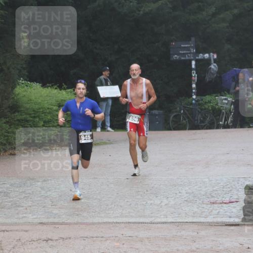 13.09.2026 - Stadtparktriathlon Emre Sener http://msf.ph/oto/10266152 13.09.2026 12:41:06 Laufen 1945, 886, 886, 945 meine-sportfotos.de