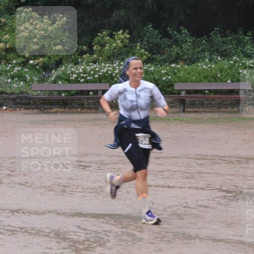 13.09.2026 - Stadtparktriathlon Emre Sener http://msf.ph/oto/10266183 13.09.2026 12:41:31 Laufen 758, 1021 meine-sportfotos.de