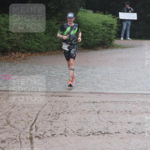 13.09.2026 - Stadtparktriathlon Emre Sener http://msf.ph/oto/10266212 13.09.2026 12:42:13 Laufen 895, 807, 866, 882, 895, 948 meine-sportfotos.de