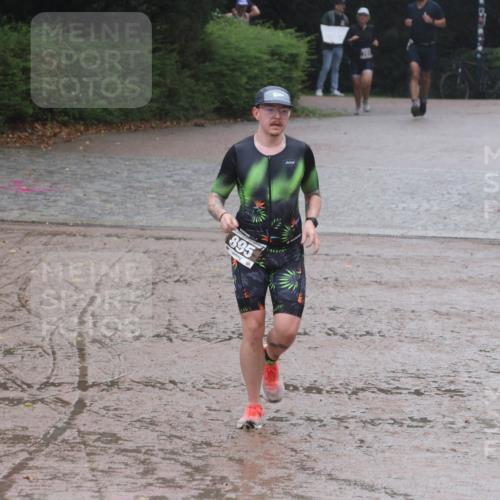 13.09.2026 - Stadtparktriathlon Emre Sener http://msf.ph/oto/10266217 13.09.2026 12:42:18 Laufen 895, 781, 882, 895, 948 meine-sportfotos.de