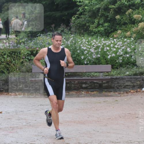13.09.2026 - Stadtparktriathlon Emre Sener http://msf.ph/oto/10266310 13.09.2026 12:44:41 Laufen 744, 865, 871 meine-sportfotos.de