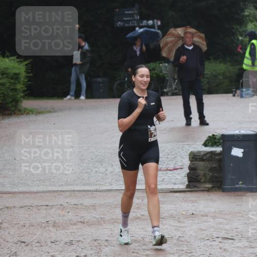 13.09.2026 - Stadtparktriathlon Emre Sener http://msf.ph/oto/10266316 13.09.2026 12:44:45 Laufen 744, 865, 871 meine-sportfotos.de