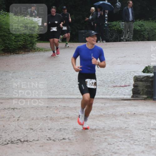 13.09.2026 - Stadtparktriathlon Emre Sener http://msf.ph/oto/10266356 13.09.2026 12:45:47 Laufen 858, 857, 722, 857, 858, 1017 meine-sportfotos.de