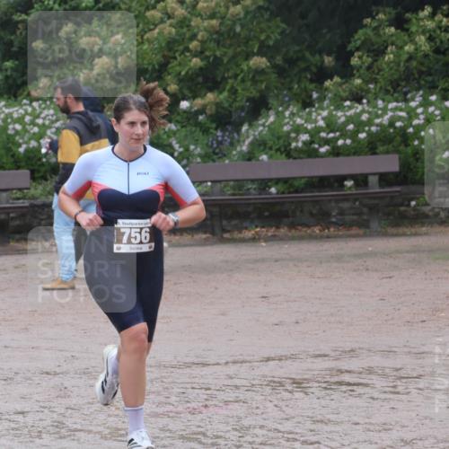 13.09.2026 - Stadtparktriathlon Emre Sener http://msf.ph/oto/10266407 13.09.2026 12:47:04 Laufen 1756, 715, 756, 856, 952 meine-sportfotos.de