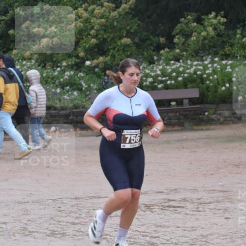 13.09.2026 - Stadtparktriathlon Emre Sener http://msf.ph/oto/10266408 13.09.2026 12:47:04 Laufen 1756, 715, 756, 856, 952 meine-sportfotos.de