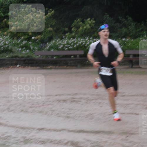 13.09.2026 - Stadtparktriathlon Emre Sener http://msf.ph/oto/10266440 13.09.2026 12:48:05 Laufen 997 meine-sportfotos.de