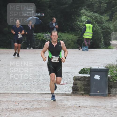 13.09.2026 - Stadtparktriathlon Emre Sener http://msf.ph/oto/10266464 13.09.2026 12:48:45 Laufen 1828, 869, 828, 869, 926, 1800 meine-sportfotos.de