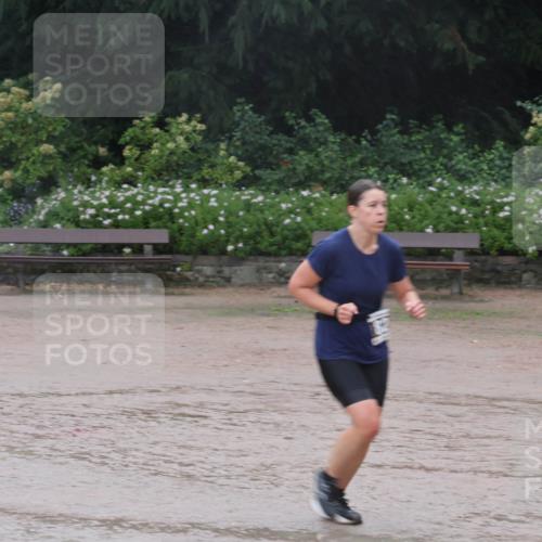13.09.2026 - Stadtparktriathlon Emre Sener http://msf.ph/oto/10266480 13.09.2026 12:48:59 Laufen 816, 828, 869, 1800 meine-sportfotos.de