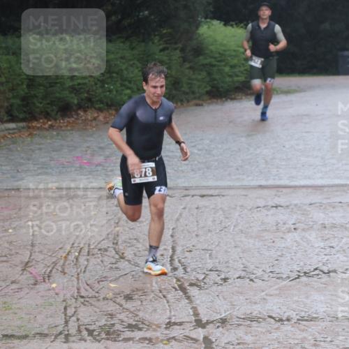 13.09.2026 - Stadtparktriathlon Emre Sener http://msf.ph/oto/10266493 13.09.2026 12:50:23 Laufen 1878, 761, 878, 933 meine-sportfotos.de