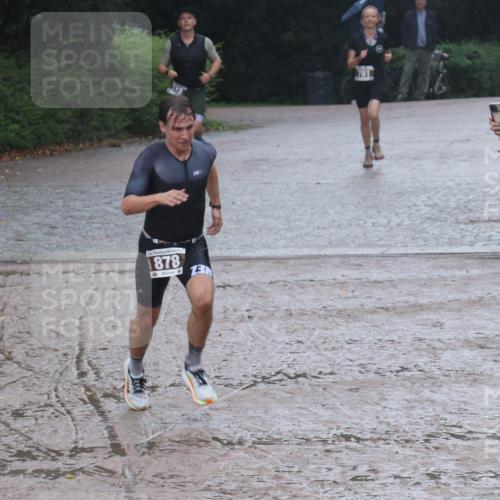 13.09.2026 - Stadtparktriathlon Emre Sener http://msf.ph/oto/10266494 13.09.2026 12:50:23 Laufen 25, 878, 761, 761, 878, 933 meine-sportfotos.de