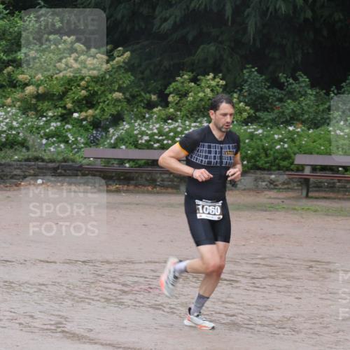 13.09.2026 - Stadtparktriathlon Emre Sener http://msf.ph/oto/10266557 13.09.2026 12:52:46 Laufen 1060, 851, 1036, 1060 meine-sportfotos.de