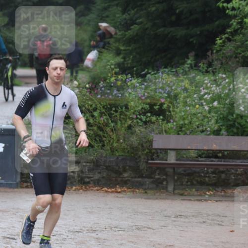 13.09.2026 - Stadtparktriathlon Emre Sener http://msf.ph/oto/10266560 13.09.2026 12:52:56 Laufen 851, 1030, 1036 meine-sportfotos.de