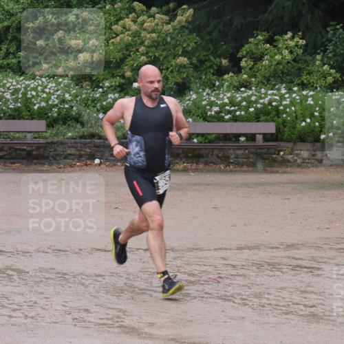 13.09.2026 - Stadtparktriathlon Emre Sener http://msf.ph/oto/10266574 13.09.2026 12:53:19 Laufen 884, 934, 964, 965, 1030 meine-sportfotos.de