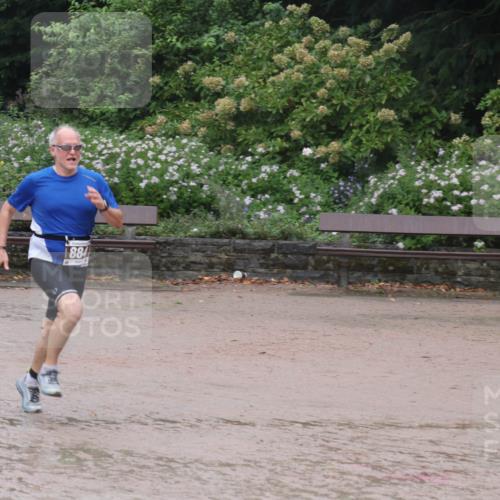 13.09.2026 - Stadtparktriathlon Emre Sener http://msf.ph/oto/10266584 13.09.2026 12:53:42 Laufen 884, 884, 1001 meine-sportfotos.de