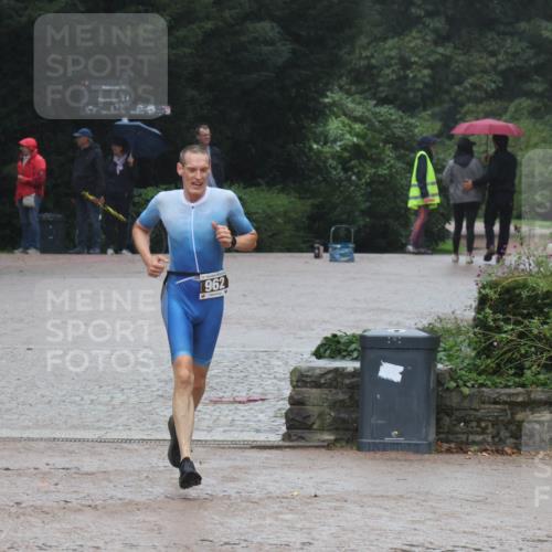 13.09.2026 - Stadtparktriathlon Emre Sener http://msf.ph/oto/10266601 13.09.2026 12:54:28 Laufen 962, 915, 962 meine-sportfotos.de