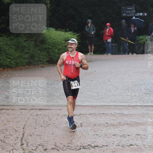 13.09.2026 - Stadtparktriathlon Emre Sener http://msf.ph/oto/10266609 13.09.2026 12:54:33 Laufen 1941, 962 meine-sportfotos.de