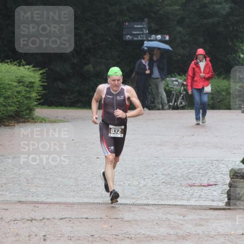 13.09.2026 - Stadtparktriathlon Emre Sener http://msf.ph/oto/10266613 13.09.2026 12:54:48 Laufen 832, 832, 941 meine-sportfotos.de