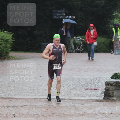 13.09.2026 - Stadtparktriathlon Emre Sener http://msf.ph/oto/10266614 13.09.2026 12:54:48 Laufen 832, 14, 832, 941 meine-sportfotos.de