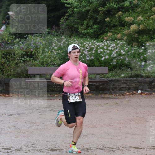 13.09.2026 - Stadtparktriathlon Emre Sener http://msf.ph/oto/10266631 13.09.2026 12:55:26 Laufen 980, 819, 980, 1037, 1051, 1053 meine-sportfotos.de