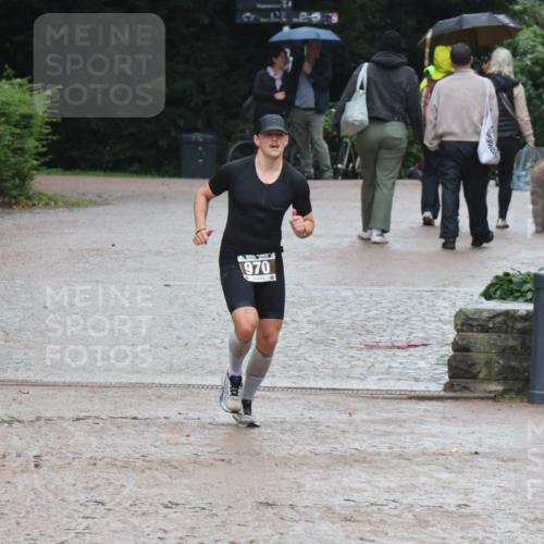 13.09.2026 - Stadtparktriathlon Emre Sener http://msf.ph/oto/10266670 13.09.2026 12:57:30 Laufen 970, 842, 970 meine-sportfotos.de