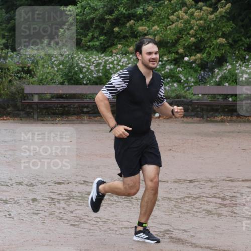 13.09.2026 - Stadtparktriathlon Emre Sener http://msf.ph/oto/10266737 13.09.2026 12:59:51 Laufen 841, 880, 1009, 1045 meine-sportfotos.de