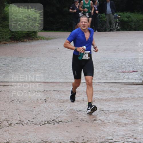 13.09.2026 - Stadtparktriathlon Emre Sener http://msf.ph/oto/10266766 13.09.2026 13:00:45 Laufen 99, 957, 974, 999, 1006, 1050 meine-sportfotos.de