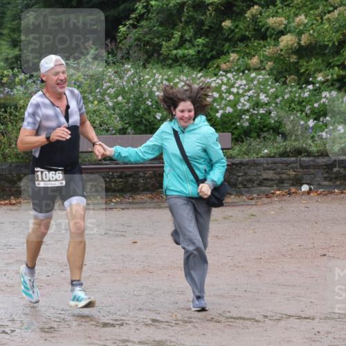 13.09.2026 - Stadtparktriathlon Emre Sener http://msf.ph/oto/10266804 13.09.2026 13:02:00 Laufen 1066, 1066 meine-sportfotos.de