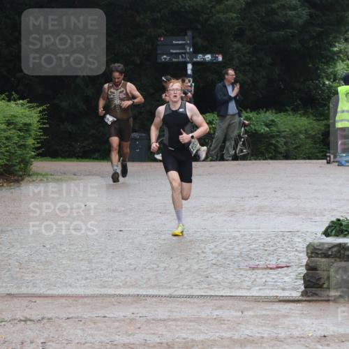 13.09.2026 - Stadtparktriathlon Emre Sener http://msf.ph/oto/10266810 13.09.2026 13:02:43 Laufen 998, 1057 meine-sportfotos.de