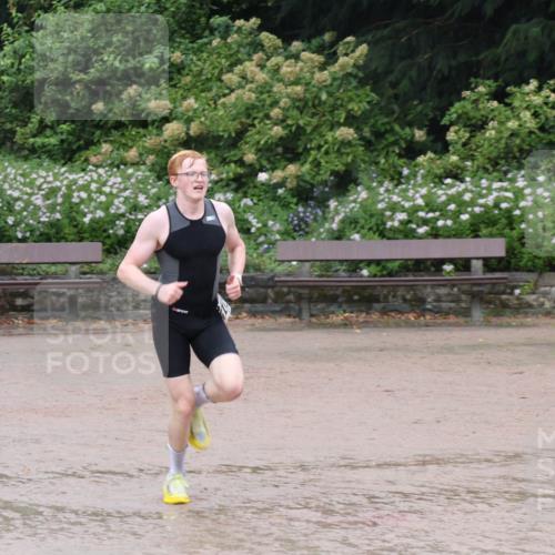 13.09.2026 - Stadtparktriathlon Emre Sener http://msf.ph/oto/10266815 13.09.2026 13:02:47 Laufen 998, 1057 meine-sportfotos.de