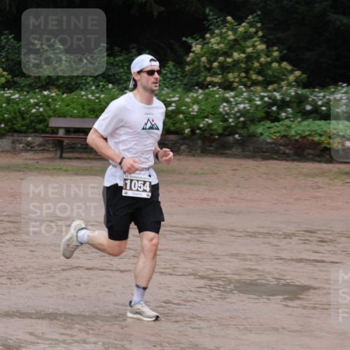 13.09.2026 - Stadtparktriathlon Emre Sener http://msf.ph/oto/10266832 13.09.2026 13:03:16 Laufen 28, 1054, 960, 1054 meine-sportfotos.de