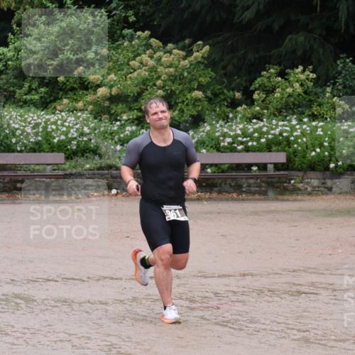 13.09.2026 - Stadtparktriathlon Emre Sener http://msf.ph/oto/10266849 13.09.2026 13:04:29 Laufen 1, 96, 762, 961, 1049 meine-sportfotos.de
