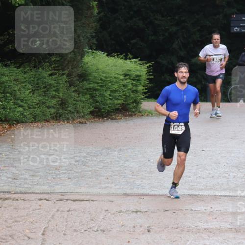 13.09.2026 - Stadtparktriathlon Emre Sener http://msf.ph/oto/10266856 13.09.2026 13:04:41 Laufen 1049, 887, 887, 981, 1008, 1047, 1049 meine-sportfotos.de