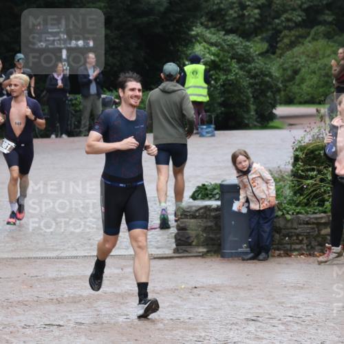 13.09.2026 - Stadtparktriathlon Emre Sener http://msf.ph/oto/10266876 13.09.2026 13:05:04 Laufen 1008, 981, 141, 981, 1008, 1011, 1016, 1026, 1047 meine-sportfotos.de