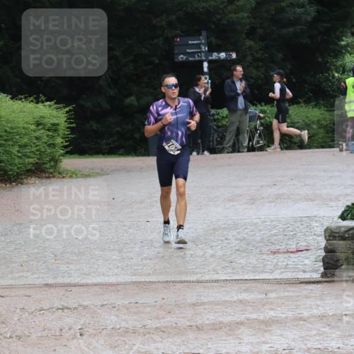 13.09.2026 - Stadtparktriathlon Emre Sener http://msf.ph/oto/10266931 13.09.2026 13:06:24 Laufen 10, 854, 1044 meine-sportfotos.de
