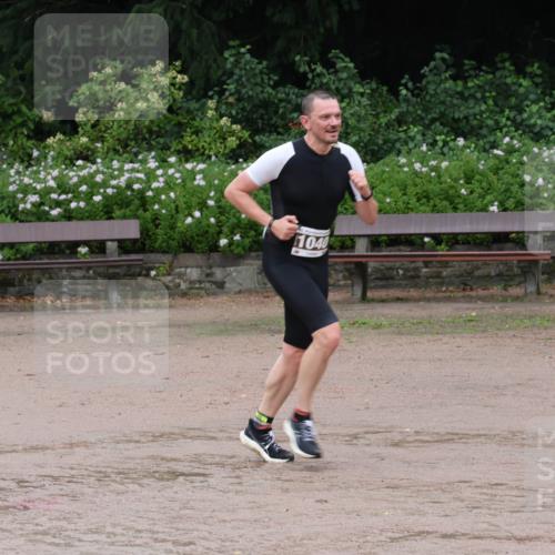 13.09.2026 - Stadtparktriathlon Emre Sener http://msf.ph/oto/10266955 13.09.2026 13:07:38 Laufen 1040, 995, 1029, 1040 meine-sportfotos.de