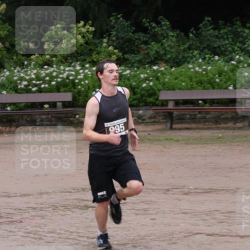 13.09.2026 - Stadtparktriathlon Emre Sener http://msf.ph/oto/10266968 13.09.2026 13:07:58 Laufen 25, 1995, 987, 995 meine-sportfotos.de