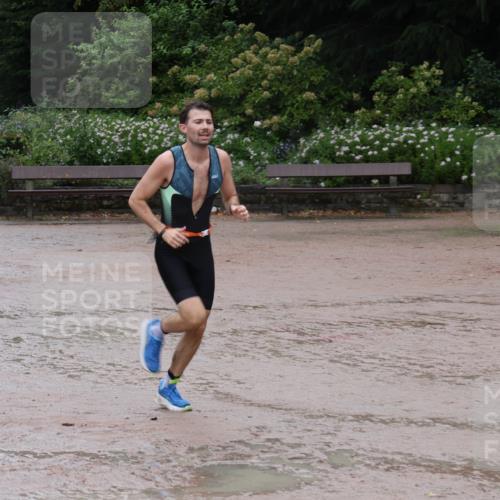 13.09.2026 - Stadtparktriathlon Emre Sener http://msf.ph/oto/10266990 13.09.2026 13:09:04 Laufen 1056 meine-sportfotos.de