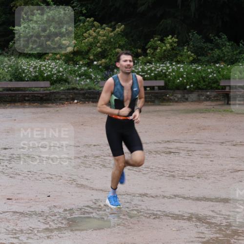 13.09.2026 - Stadtparktriathlon Emre Sener http://msf.ph/oto/10266991 13.09.2026 13:09:05 Laufen 1056 meine-sportfotos.de