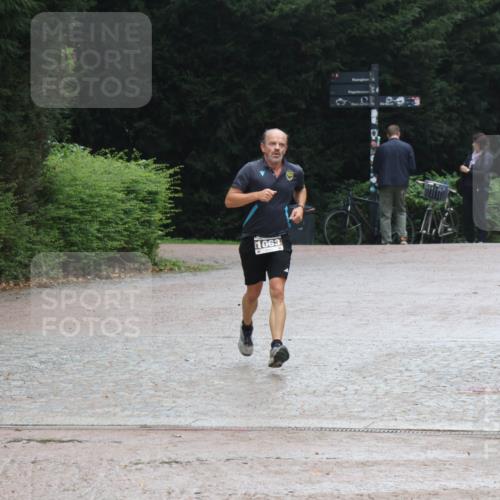 13.09.2026 - Stadtparktriathlon Emre Sener http://msf.ph/oto/10267020 13.09.2026 13:11:10 Laufen 1063, 1063 meine-sportfotos.de